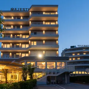 https://hotel-majestic-cervia.emilia-romagnahotels.net